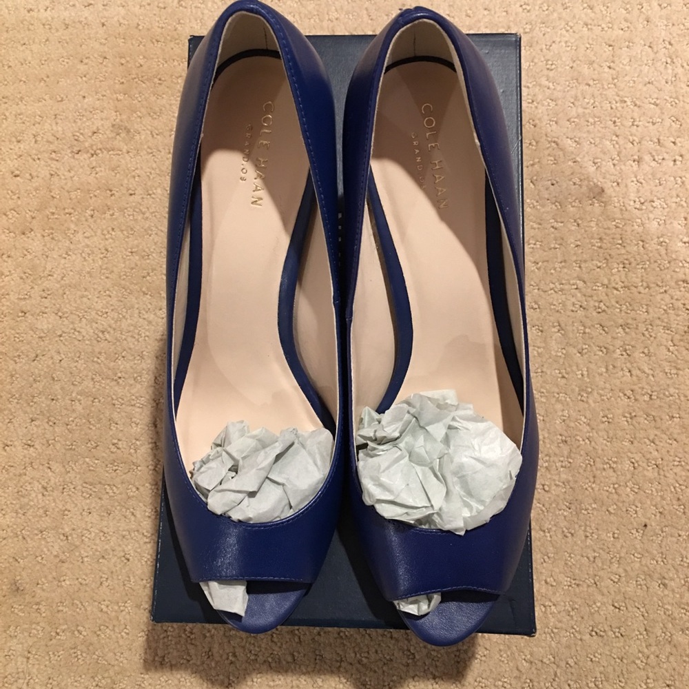 Cole Haan Lena wedges  8.5